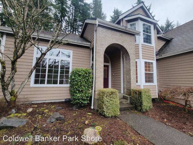 Building Photo - 4 br, 3.5 bath House - 6961 Wentworth Ave SW