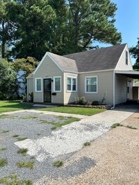 Building Photo - 511 W Little Creek Rd