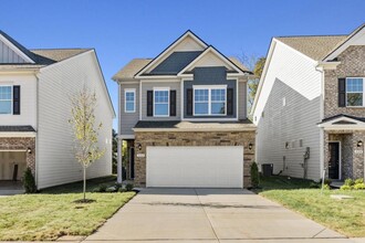 Building Photo - 222 Emmett Dr