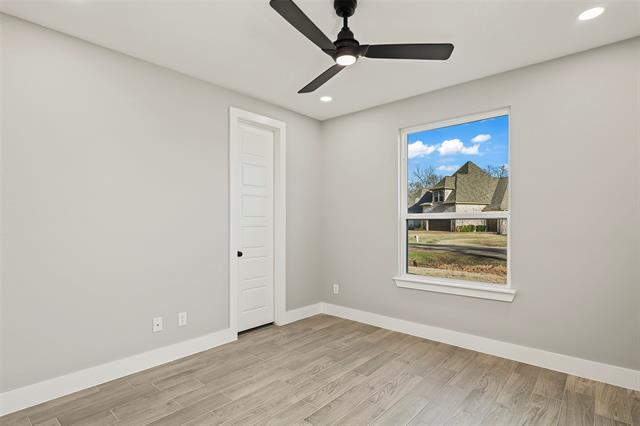 Building Photo - 203 St Andrews Dr