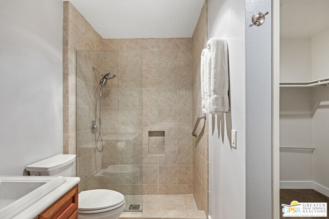 Building Photo - 1183 Tiffany Cir N