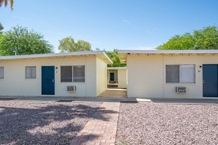 Building Photo - 29 Palms Apartments