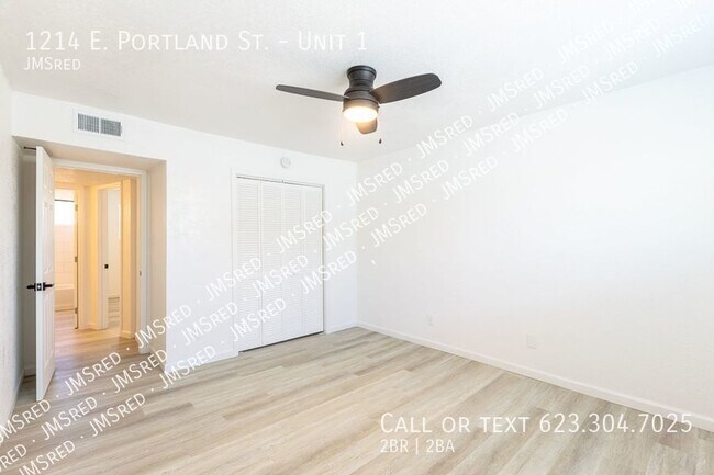 Building Photo - 1214 E Portland St