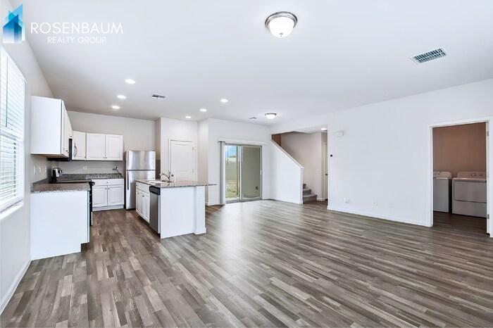 Building Photo - 719 N Havasupai Ln