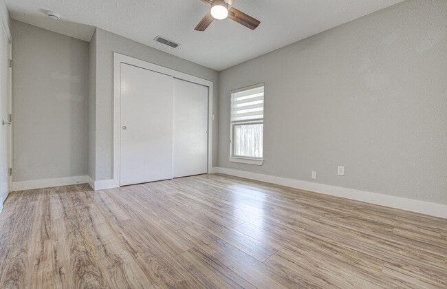 Building Photo - 7305 Inspiration Dr