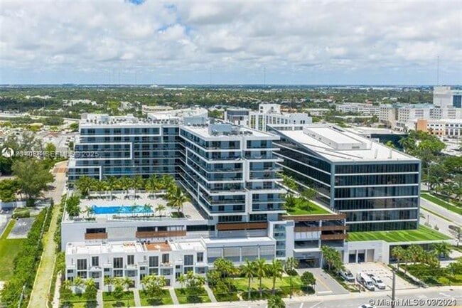 Building Photo - 2960 NE 207th St