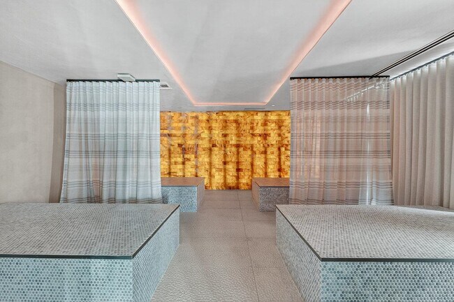 Building Photo - 8701 Churchill Rd