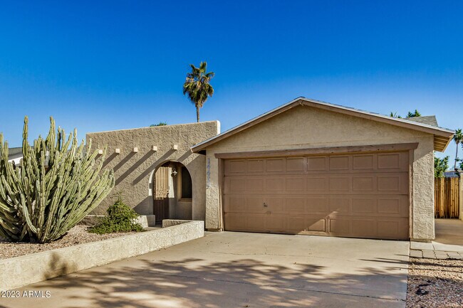 Building Photo - 14435 N 36th St