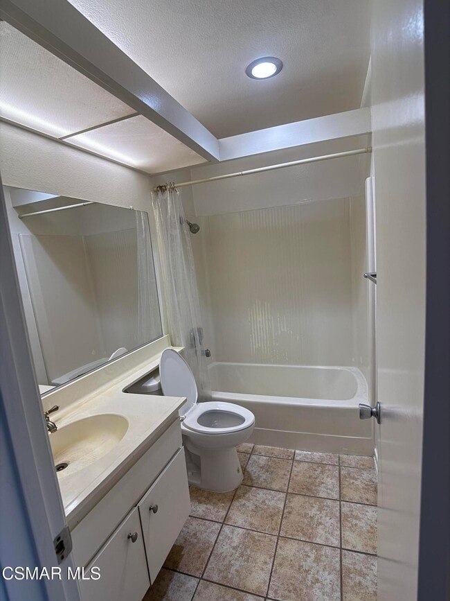 Building Photo - 20134 Leadwell St