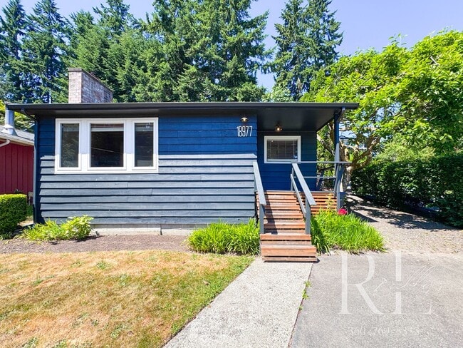 Building Photo - Chic Farmhouse Vibes in Charming Suquamish...