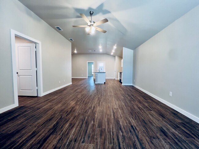 Building Photo - Pre-Leasing for August: Recently Constructed 3/2/2 in Frenship ISD with Turf Backyard