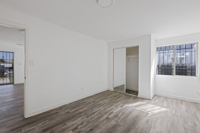 Building Photo - For Rent: Fully Remodeled 3BR Duplex | $2,600/month