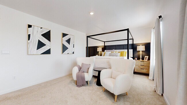 Building Photo - Like New Home W/ 3 Bed, Office, & Loft