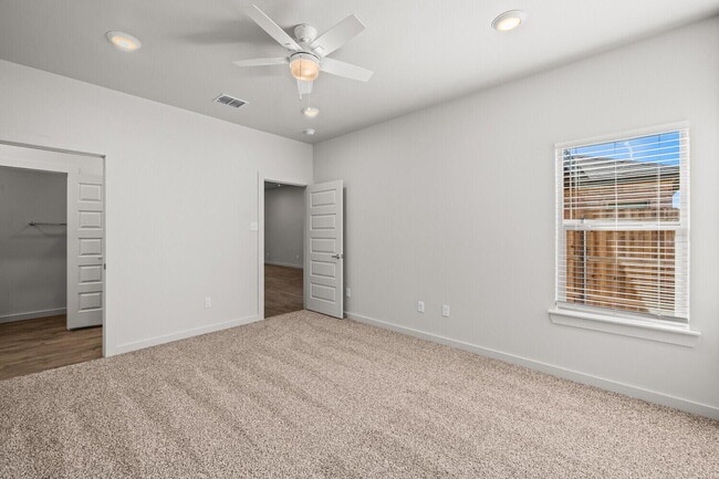 Building Photo - 4104 Trenton Ave