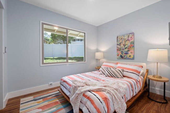 Building Photo - NEWLY Remodeled 4 BED/2 BA Home in Makiki ...