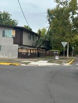 Building Photo - Rockwood