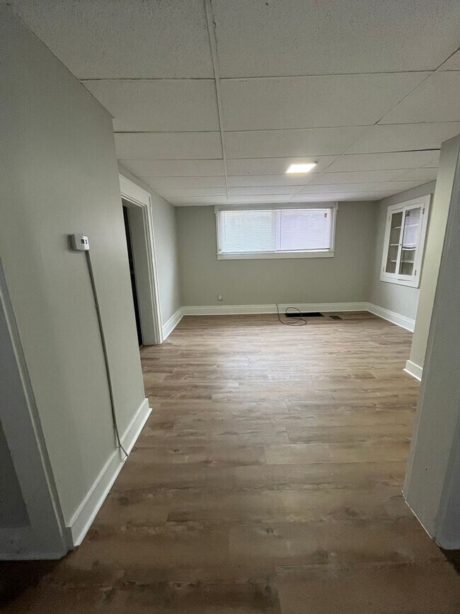 Building Photo - 1222 Columbia St