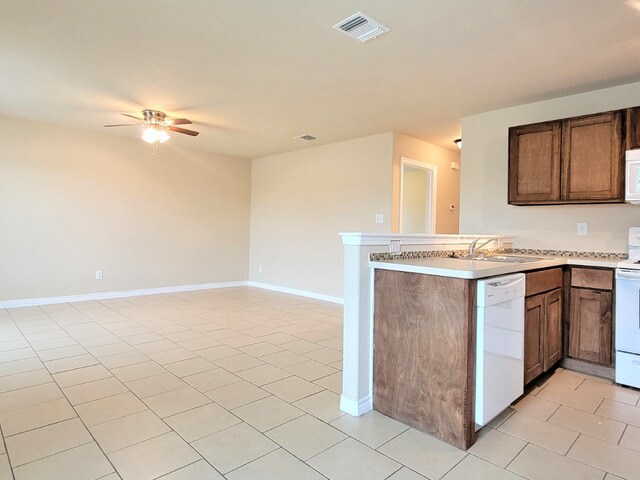 Building Photo - 203 Carranza St