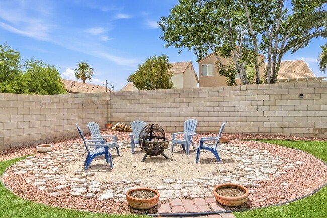 Building Photo - Corner Lot 3 Bed, 2 Bath Retreat with RV Parking, Solar & Backyard Fire Pit Vibes