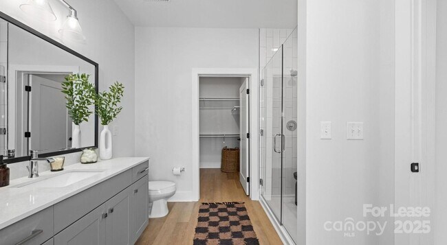 Building Photo - 4312 Yancey Rd