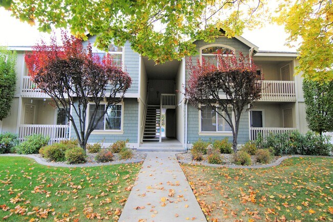 Primary Photo - 1518 Tacoma St