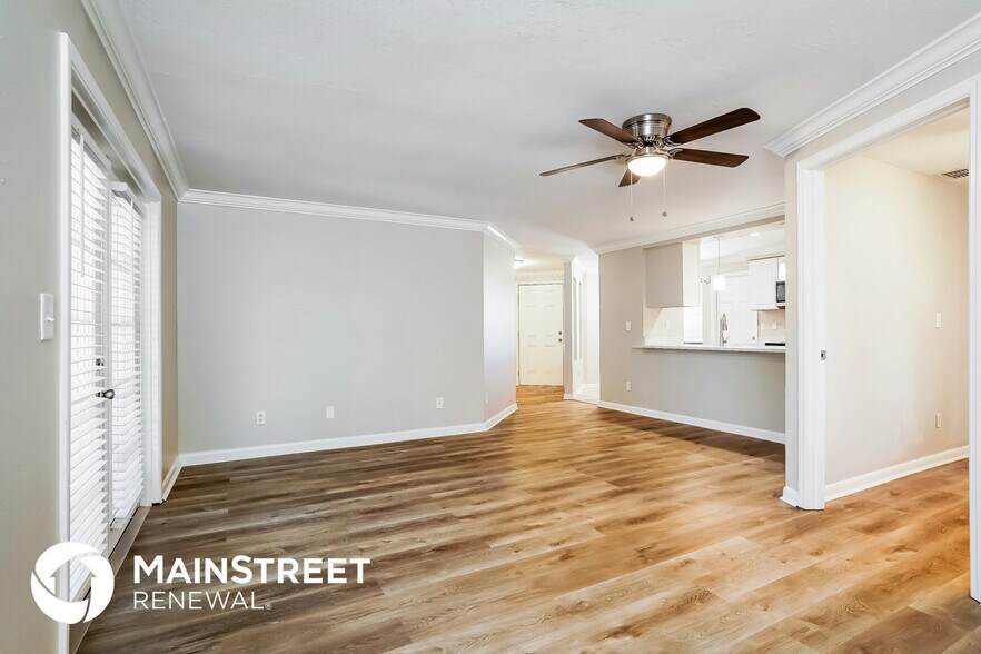 Building Photo - 17192 Phlox Dr