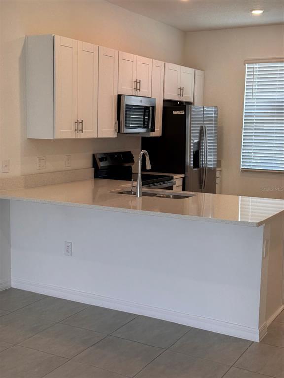 Building Photo - 3132 Skyline Lp