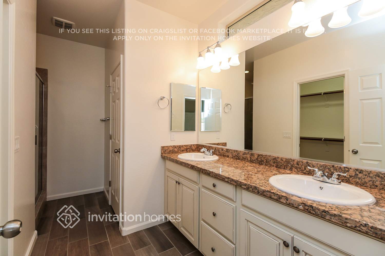 Building Photo - 3962 E Sourwood Dr