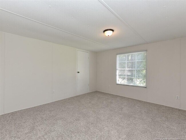 Building Photo - 6124 Heath Hawkins Ct
