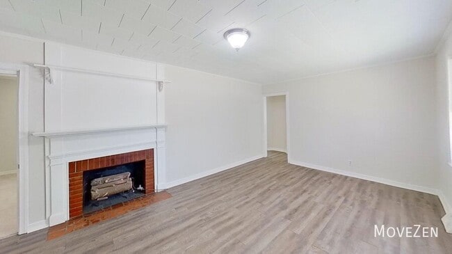 Building Photo - 412 Hamby St
