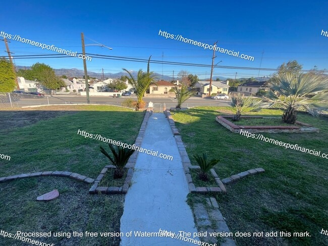 Building Photo - 1221 N Rancho Ave