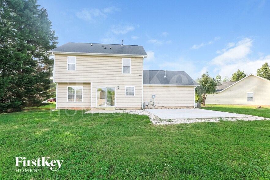 Building Photo - 12728 Cumberland Crest Dr