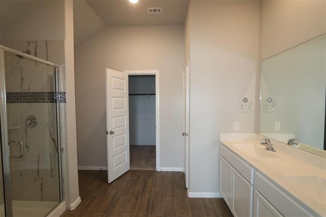 Building Photo - 13180 Zion Dr