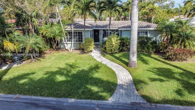 Building Photo - 1147 Buchanan St