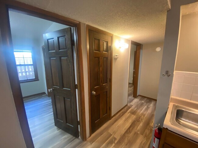 Building Photo - 2BR/1BA East Campus - Short Distance to Campus!! Coin-operated washer/dryer on-site.