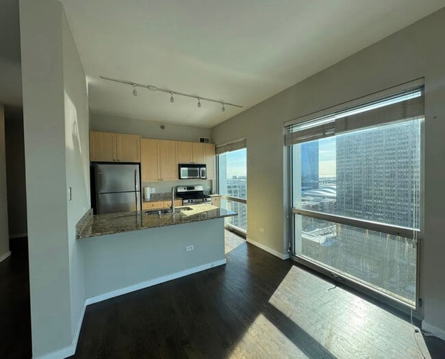 Building Photo - 1845 S Michigan Ave