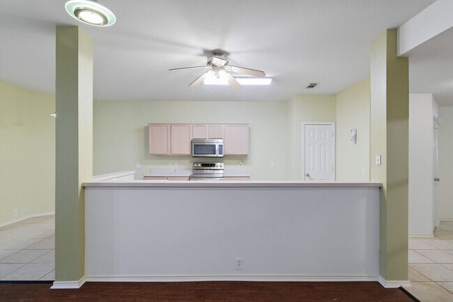 Building Photo - ***APPLICATION CURRENTLY UNDER REVIEW***Well-Maintained One-Story in Woodthorn Subdivision