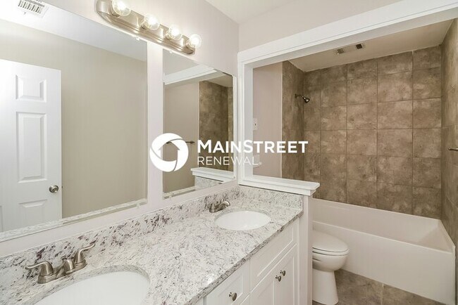 Building Photo - 4 Bedroom Pet-Friendly Home in Ellenwood, ...