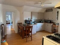 Building Photo - 107 Russell St