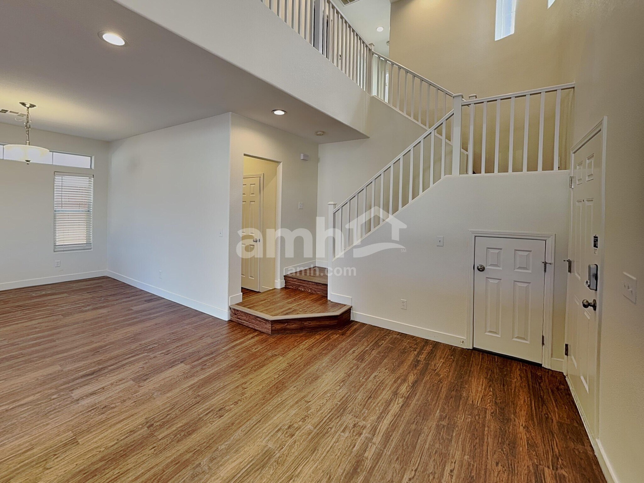Building Photo - 7632 Butler Mesa St