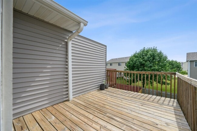 Building Photo - 77 N Park Ridge Rd