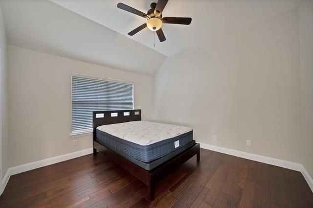 Building Photo - 3700 Wagon Wheel Dr