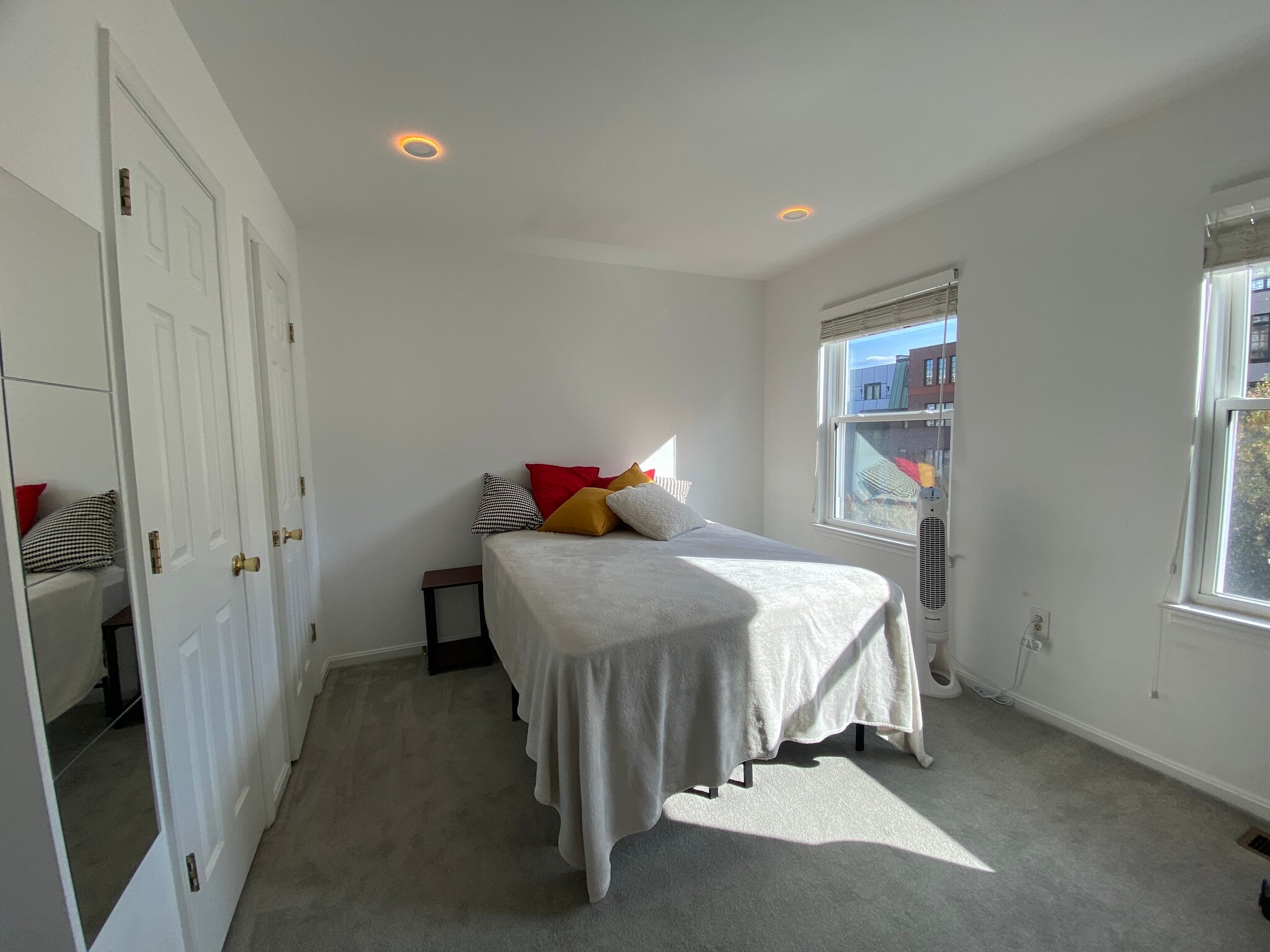 Building Photo - 1327 Belmont St NW