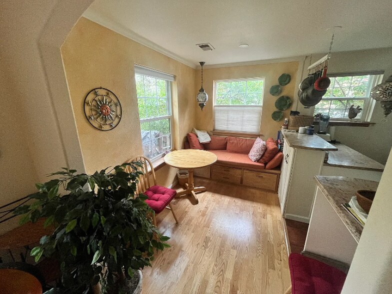 Building Photo - 2907 Shadow Creek Dr