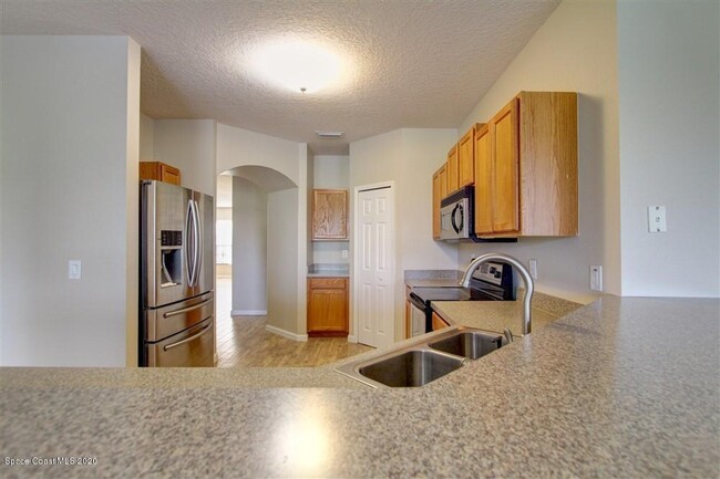Building Photo - 1233 Bolle Cir