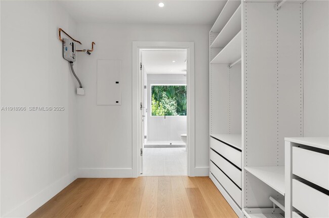 Building Photo - 45 NE 104th St