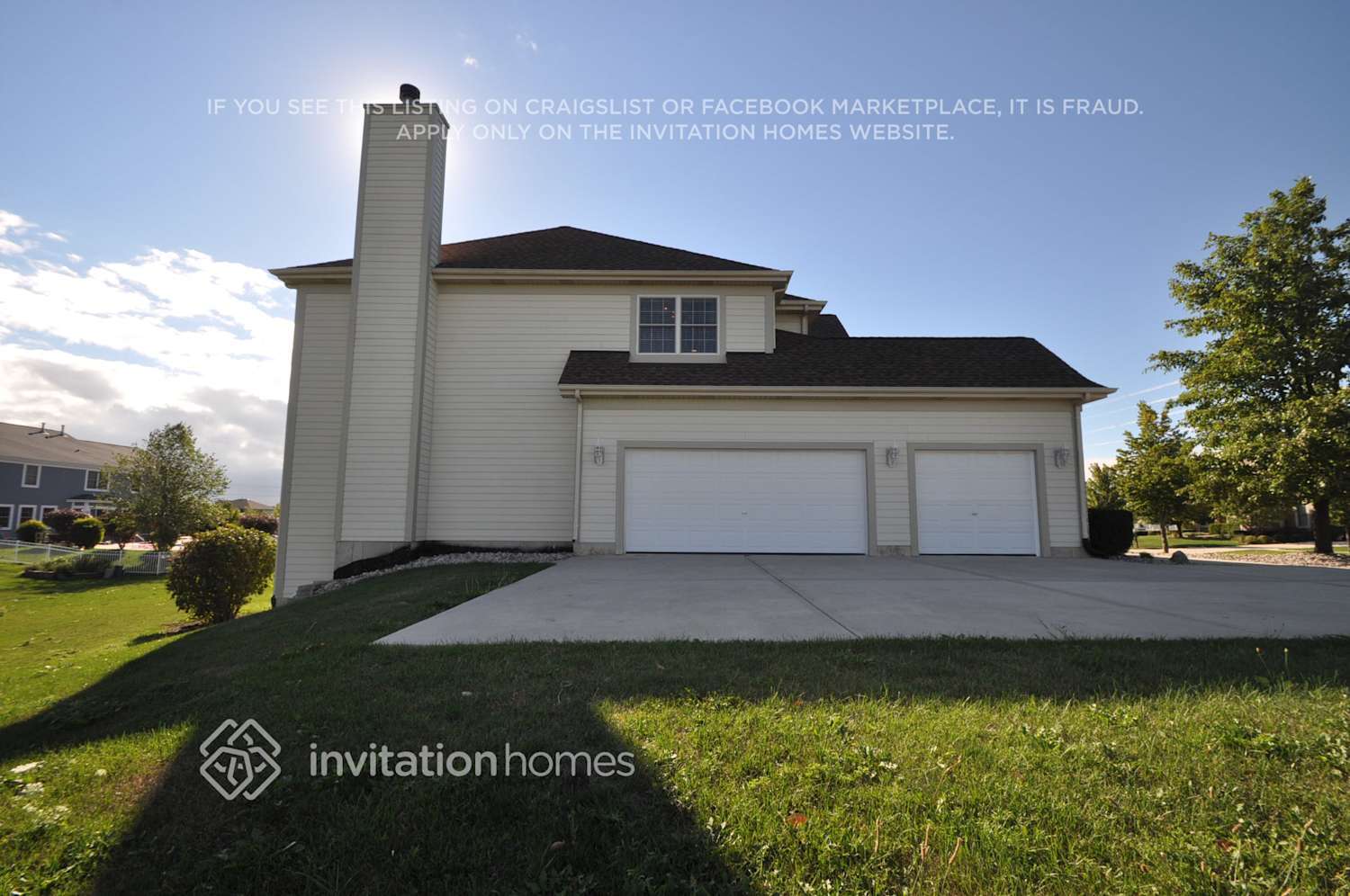 Building Photo - 21453 English Dr