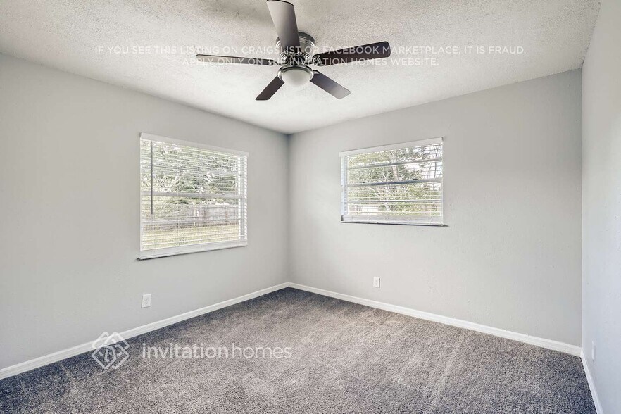 Building Photo - 8146 Chaucer Ct