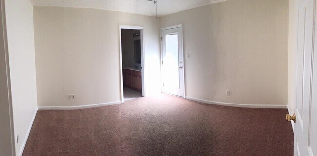Building Photo - 1503 Colin Bradley Dr