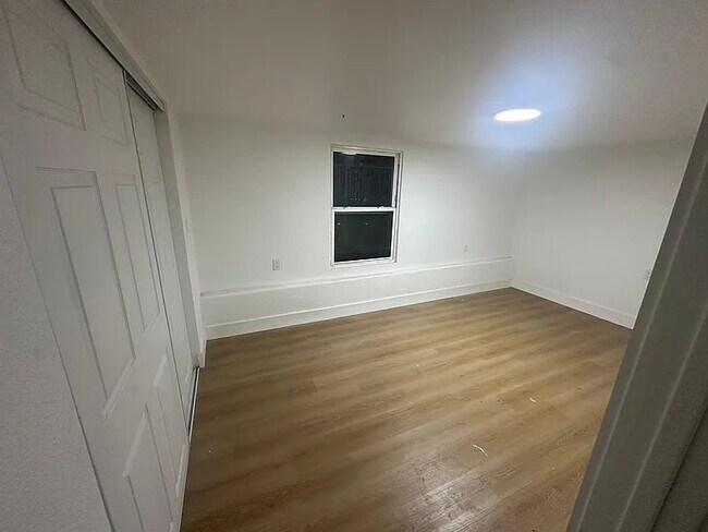Building Photo - 3238 Adeline St